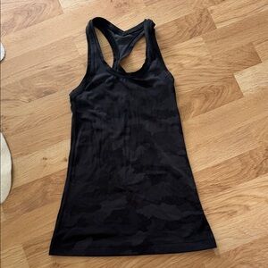 Lululemon Black Camouflage Women's Tank Top